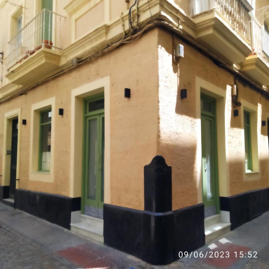 Los Tres Girasoles Cadice Esterno foto